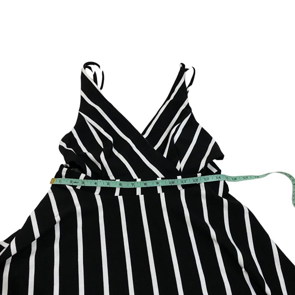 Privy Forever 21 Privately Privileged Black & White Strappy Mini Dress, Size L - Picture 6 of 10